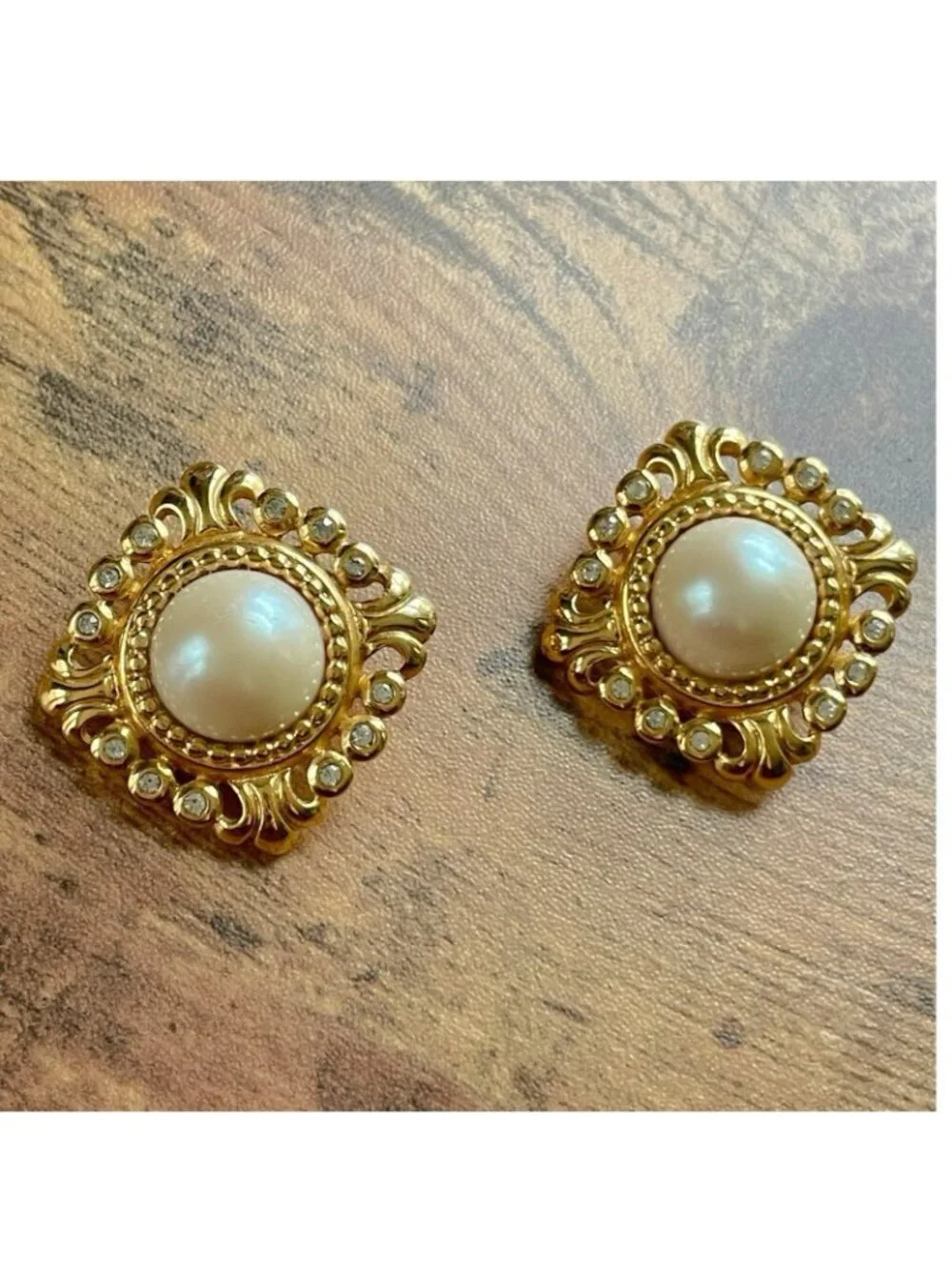 Vintage 1980s Earrings Gold Tone Filigree Faux Pearl Cabochon Rhinestone Regency